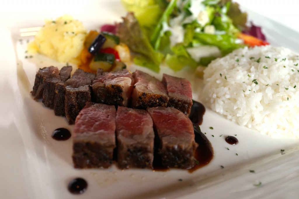 好評のローストビーフ