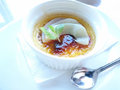 白桃のクレームブリュレ